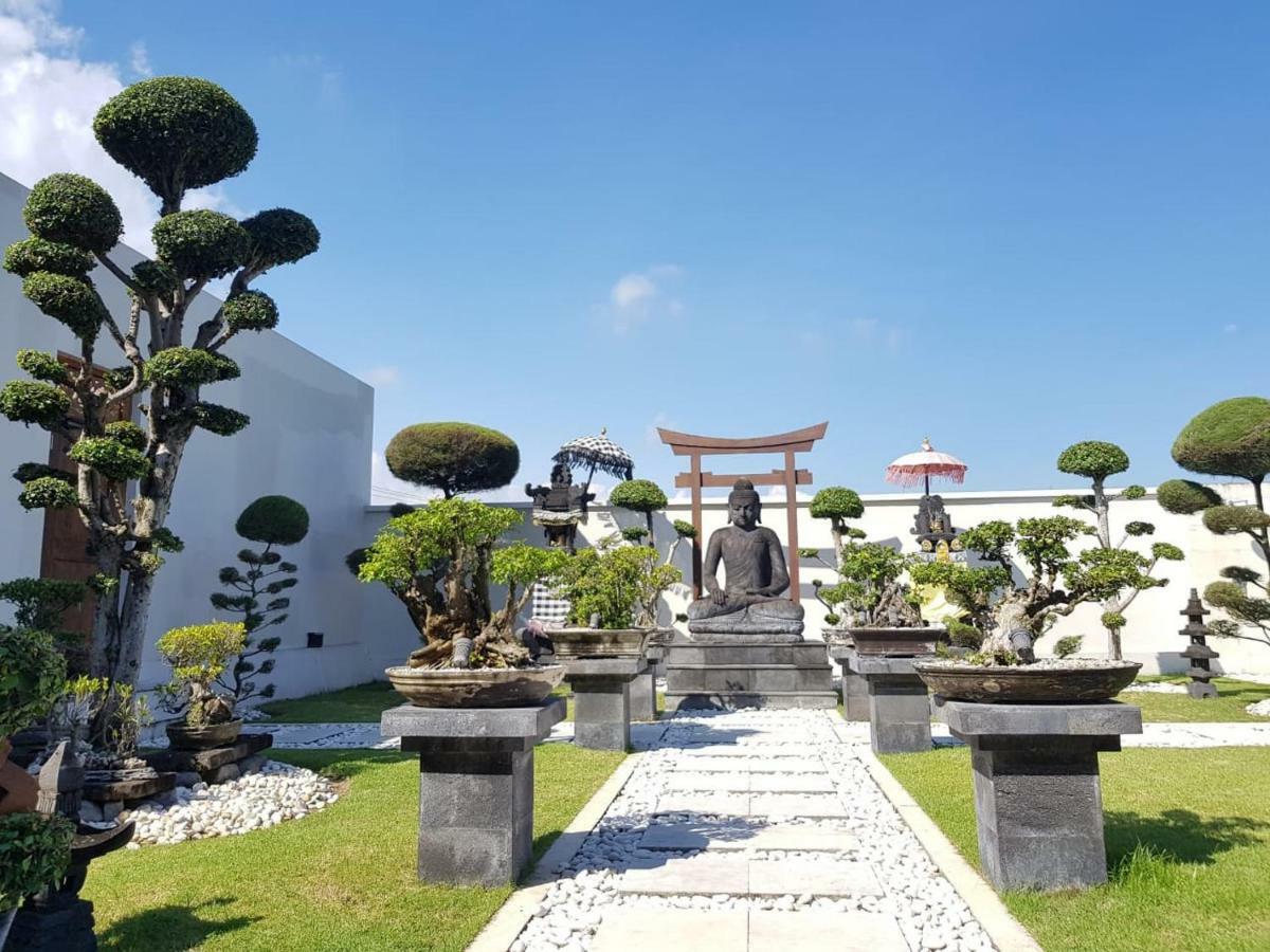 Jaal Villa *